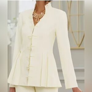 Women’s Monroe and Main Blazer